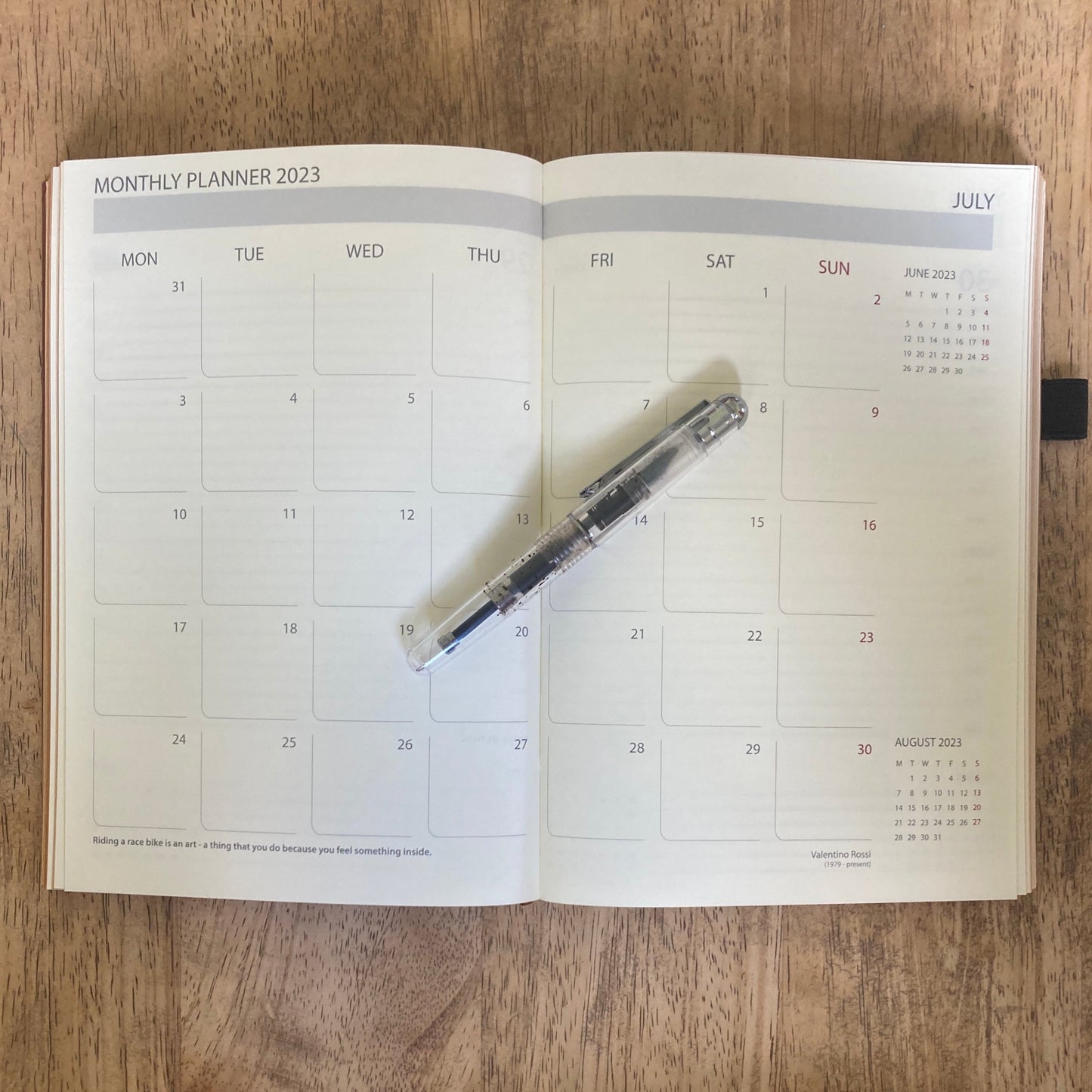 DAYCRAFT Signature 2023 Diary DAY TO A PAGE - Grierson Studio