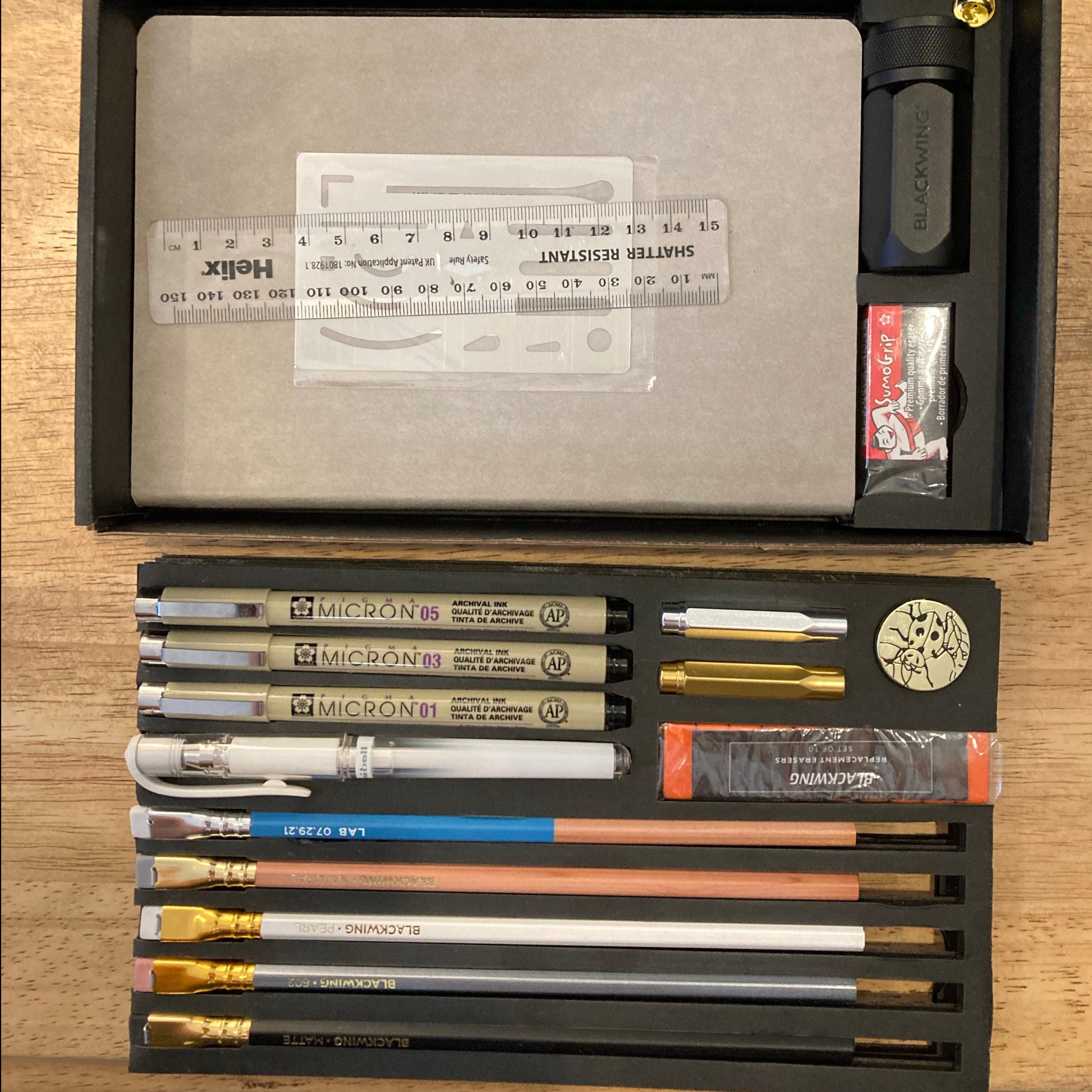 Blackwing - Starting Point Set - Mixed Pencils - Grierson Studio